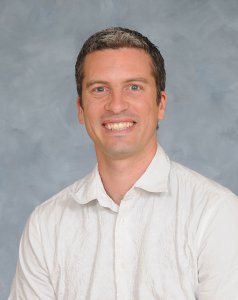 Raphaël Proulx, professeur au Département des sciences de l’environnement de l’UQTR