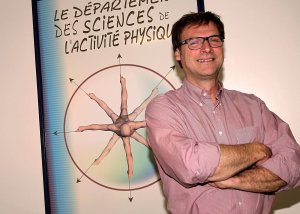 Claude Dugas est professeur au Département des sciences de l'activité physique