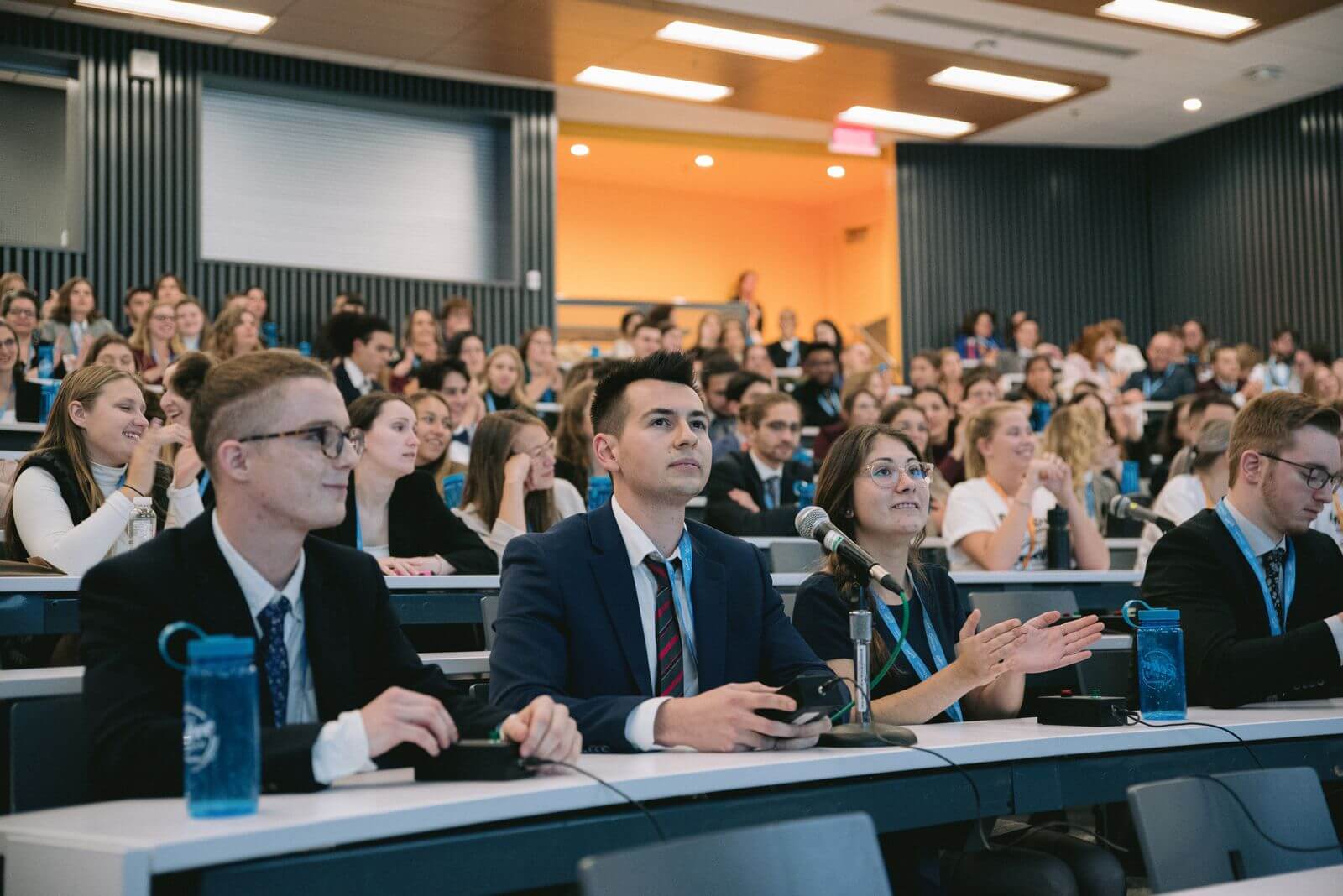 Une 10e édition record pour Place à la relève en gestion