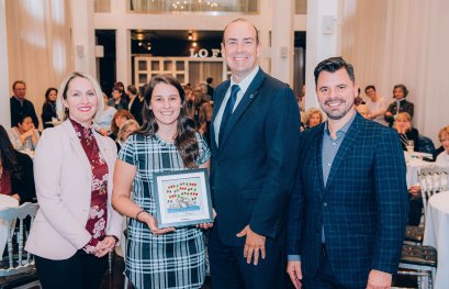 Maréva Savary, diplômée en orthophonie de l’UQTR, a reçu un prix Cardozo-Coderre