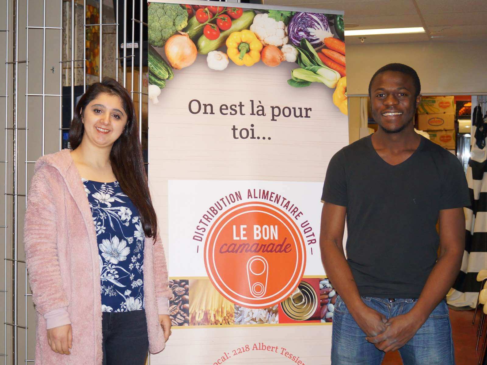 En vidéo : offrir nourriture et réconfort aux étudiants dans le besoin