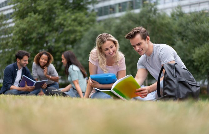 Un doctorat unique dans toute la Francophonie