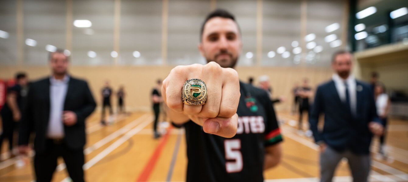 Les joueurs et le personnel reçoivent leur bague!