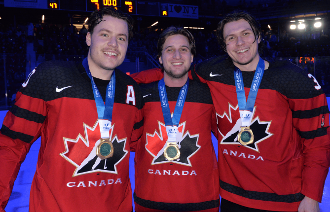 Trois Patriotes remportent la médaille d'or avec l'équipe canadienne