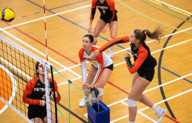 Défaite crève-cœur pour la formation de volleyball des Patriotes