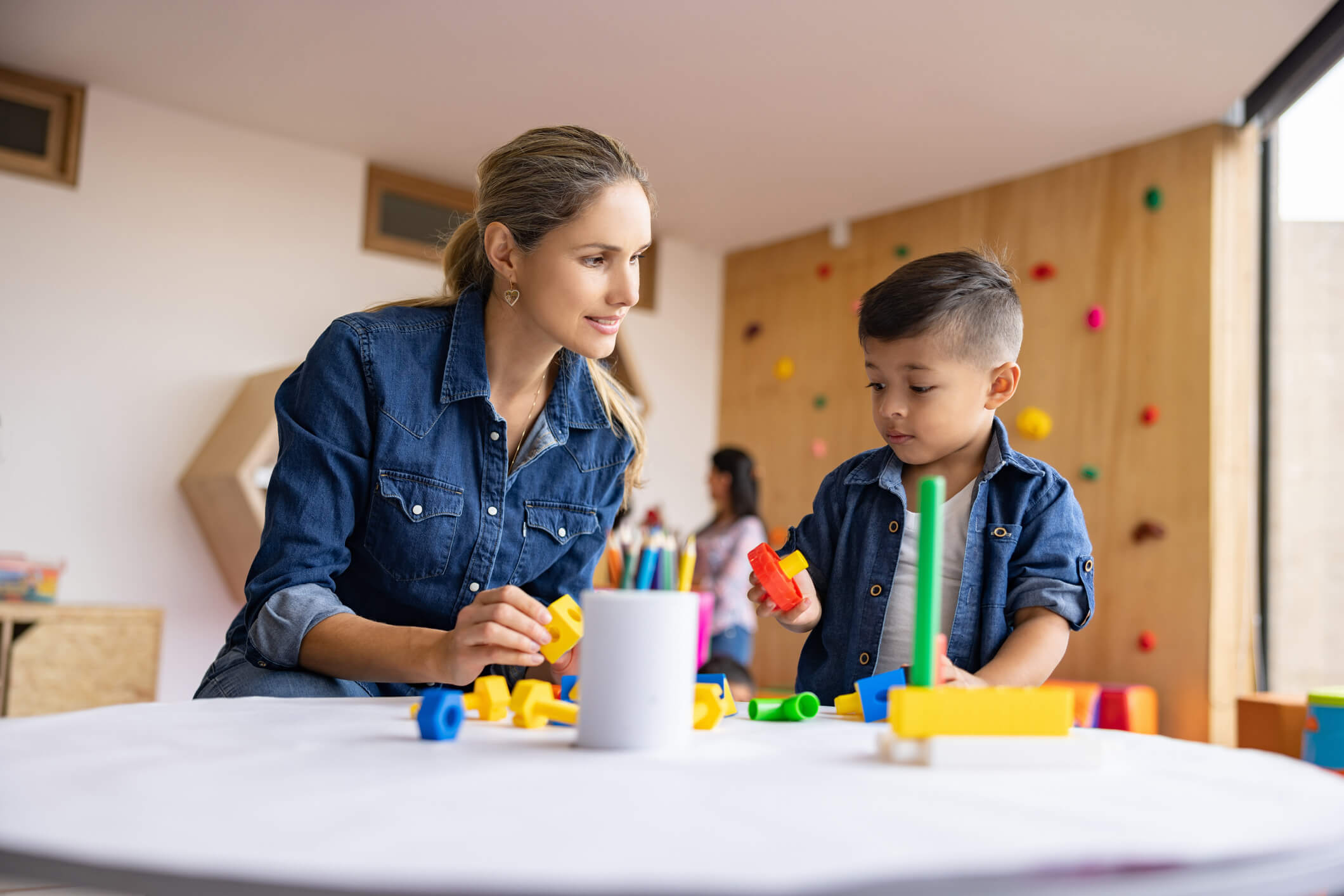 Former les professionnels de la santé qui interviennent en milieu scolaire