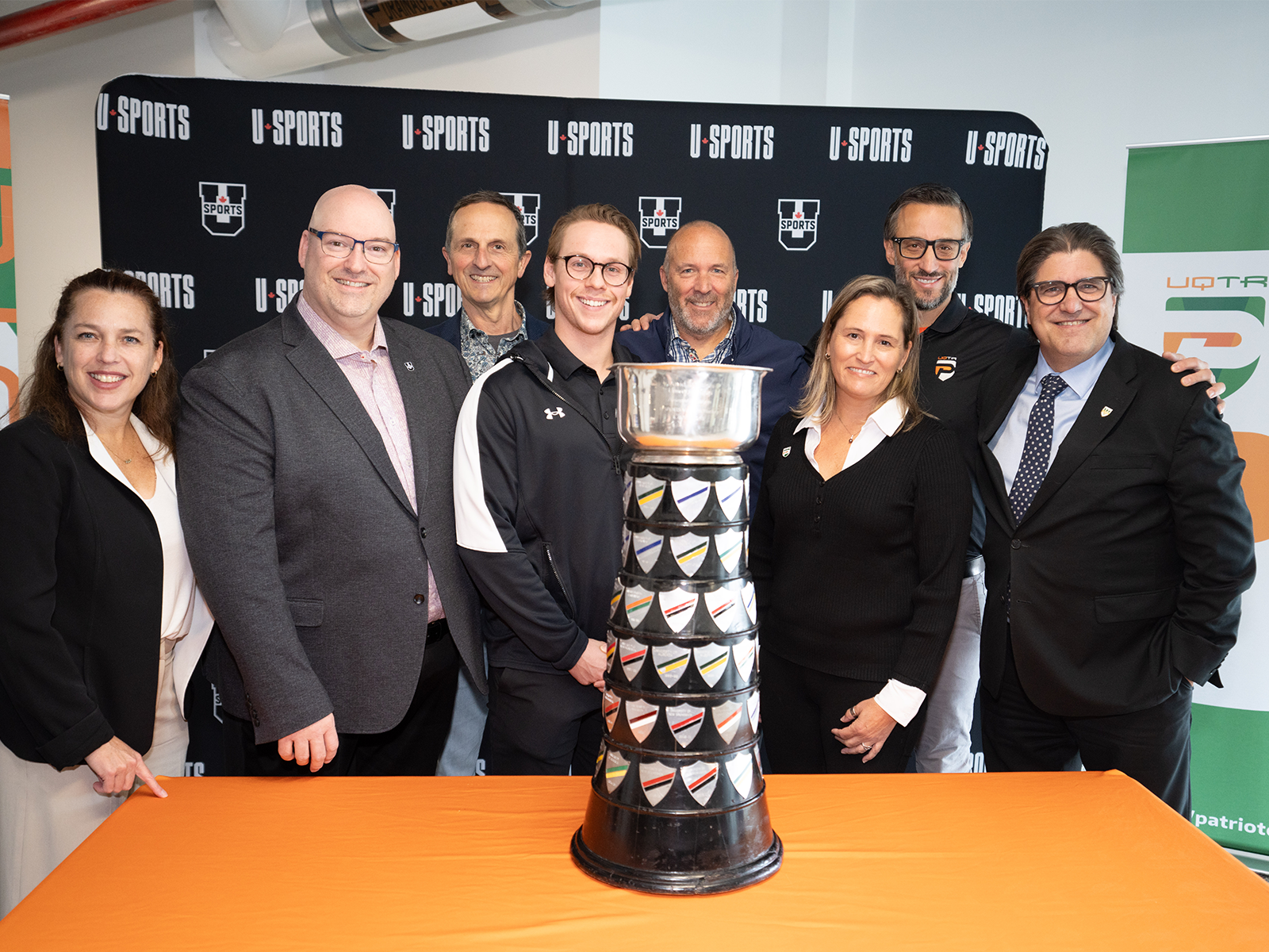 Hockey masculin : la Coupe Universitaire débarque à Trois-Rivières en mars 2027!