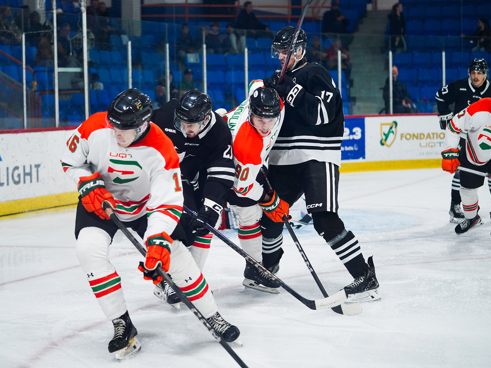 Défaite de 2-1 des Pats face aux Ravens