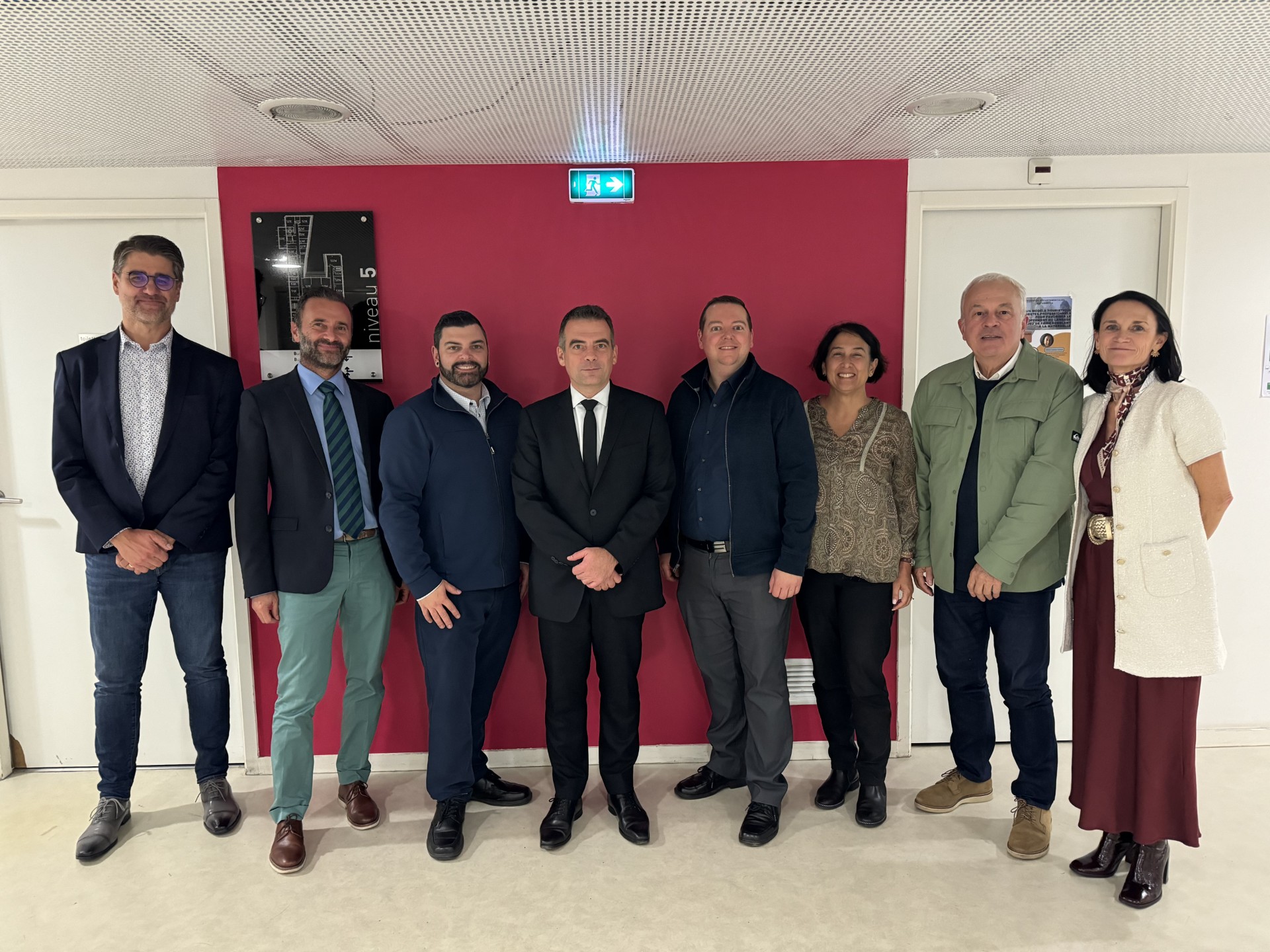 Deux chercheurs de l’UQTR partagent les résultats de leur recherche auprès de 400 professionnels de l’enseignement en France