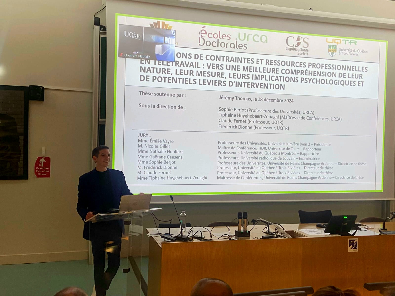 Perceptions de Contraintes et Ressources Professionnelles en Télétravail : Vers une Meilleure Compréhension de Leur Nature, Leur Mesure, Leurs Implications  Psychologiques et de Potentiels Leviers d’Intervention