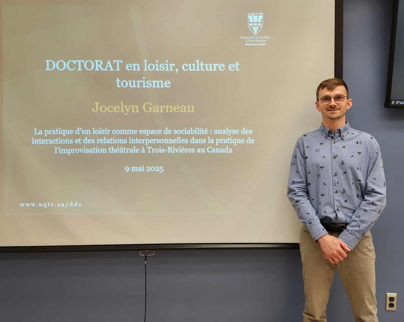 La pratique d’un loisir comme espace de sociabilité: analyse des interactions et des relations interpersonnelles dans la pratique de l’improvisation théâtrale à Trois-Rivières au Canada