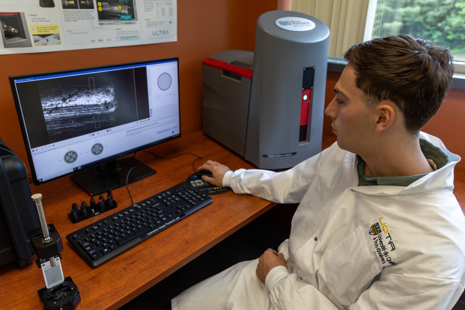 Analyses de preuves balistiques : l’UQTR parmi les leaders mondiaux